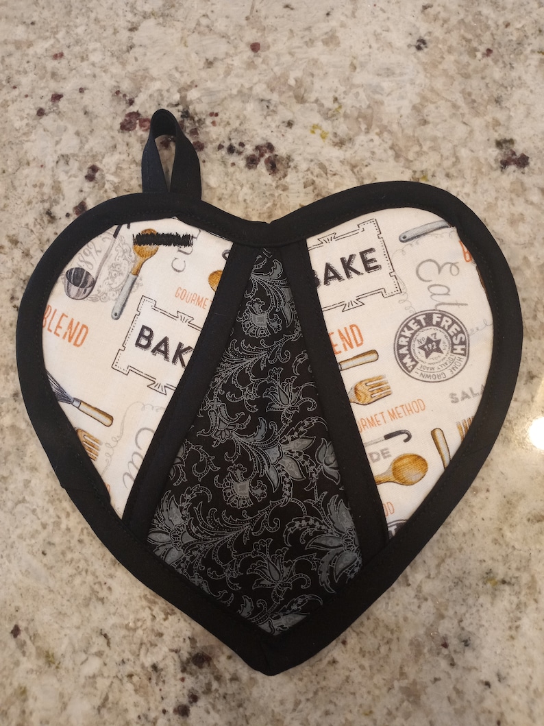 Heart Potholder Set - Thumbnail 3