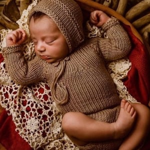Newborn Romper/Bonnet/Photography Prop