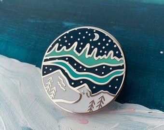 Northern Lights Enamel Pin