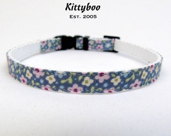 Blue-Grey Floral Cat & Kitten Breakaway Collar, Cat Collar, Kitten Collar, Breakaway Kitten Collar, Quick Release Safety Collar. Flowers