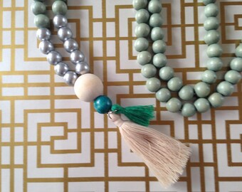 BOHO NECKLACE "pistachio glitter"
