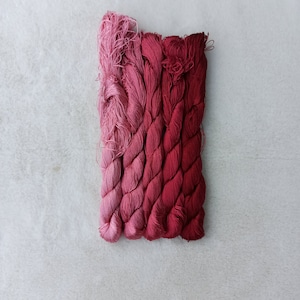 Pack of 5 skeins hand-dyed 100% natural mulberry cocoon silk embroidery floss rose red shades threads for hand embroidery cross stitch #35-2