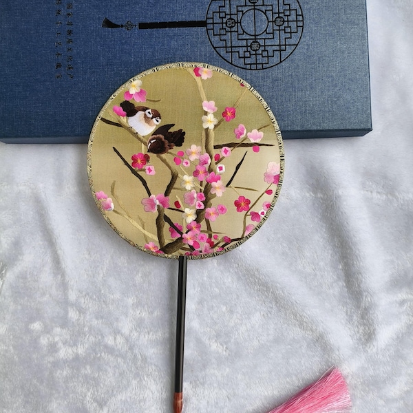 Handmade Silk Embroidery Flower and Birds Round Fan – Suzhou Double-Sided Art Accessory
