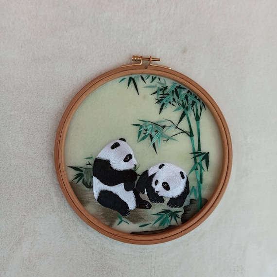 テーブル飾り 可愛いジャイアントパンダのフープ刺繍絵画 両面装飾丨額 