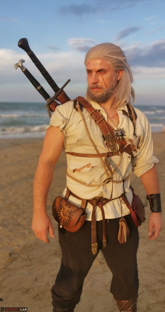 Costume medievale sale