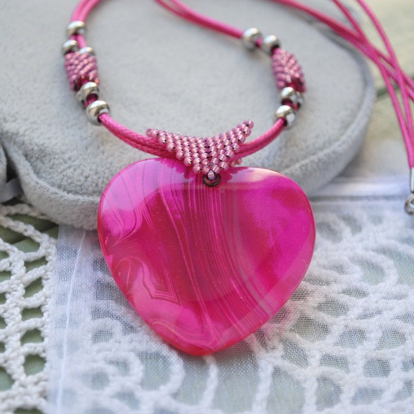 Agate heart pendant Hot pink Large stone necklace Beaded bale Valentines gift Statement big pendant necklace Seed bead tubing necklace OOAK