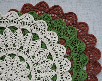 Round crochet doily cotton Delicate table decor Milky white napkin Knitted doilies handmade Green lace crochet Xmas gift mom Gift grandma