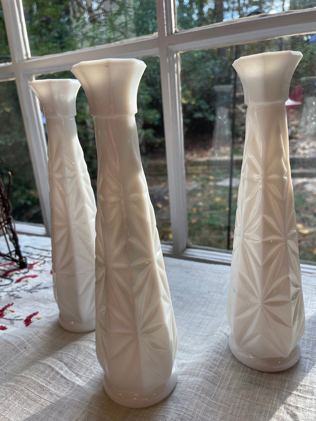 Milk Glass Vases Set of 3 Vintage Striking White Vases Etsy