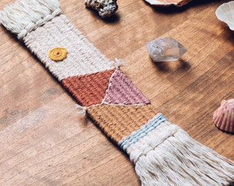 Woven bookmark in seaside tones