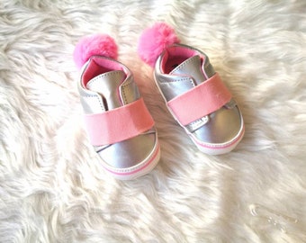 Newborn Girl Booties, Baby Silver Shoes, 1st Birthday Shoes, Toddler Girl Outfits, Newborm Moccasins, Baby Shower Gift, Baby Girl Booties