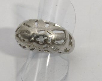 signed KENZO vintage chiseled and openwork ring in solid silver