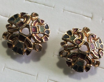 signed ORENA vintage gold metal clip-on earrings
