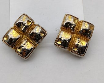 signed Dolce Vita vintage clip earrings in gold metal