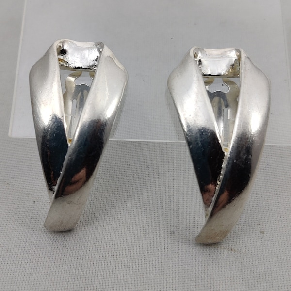 signed KENZO Vintage clip-on earrings in silver metal