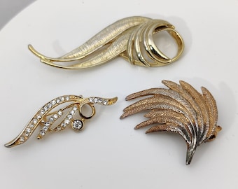 VINTAGE NEUF BROCHE CHRISTIAN LACROIX CROIX 1994 EN METAL DORE