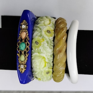Vintage armband i harts, metall och strass
