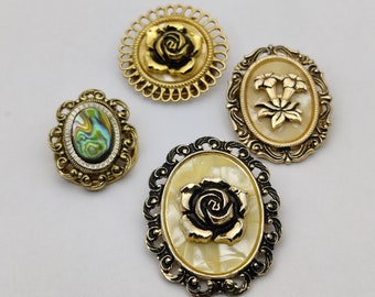 Signé J. SABBAGH PARIS broche vintage métal doré et