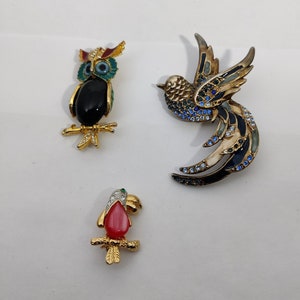 vintage bird brooches, zoomorphic brooch