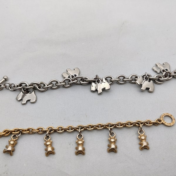 signé AGATHA bracelet  vintage avec chaine et breloques