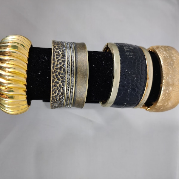 bracelet jonc manchette articulée vintage en métal doré