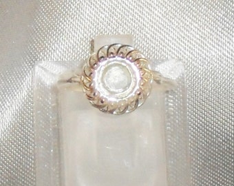 aquamarine ring with semi-precious stone and 925 silver