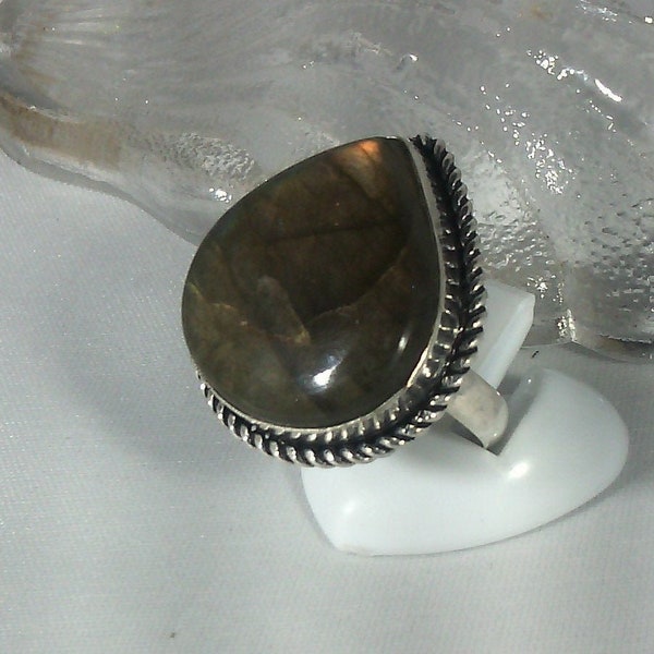 huge vintage cabochon labradorite pear and solid silver ring