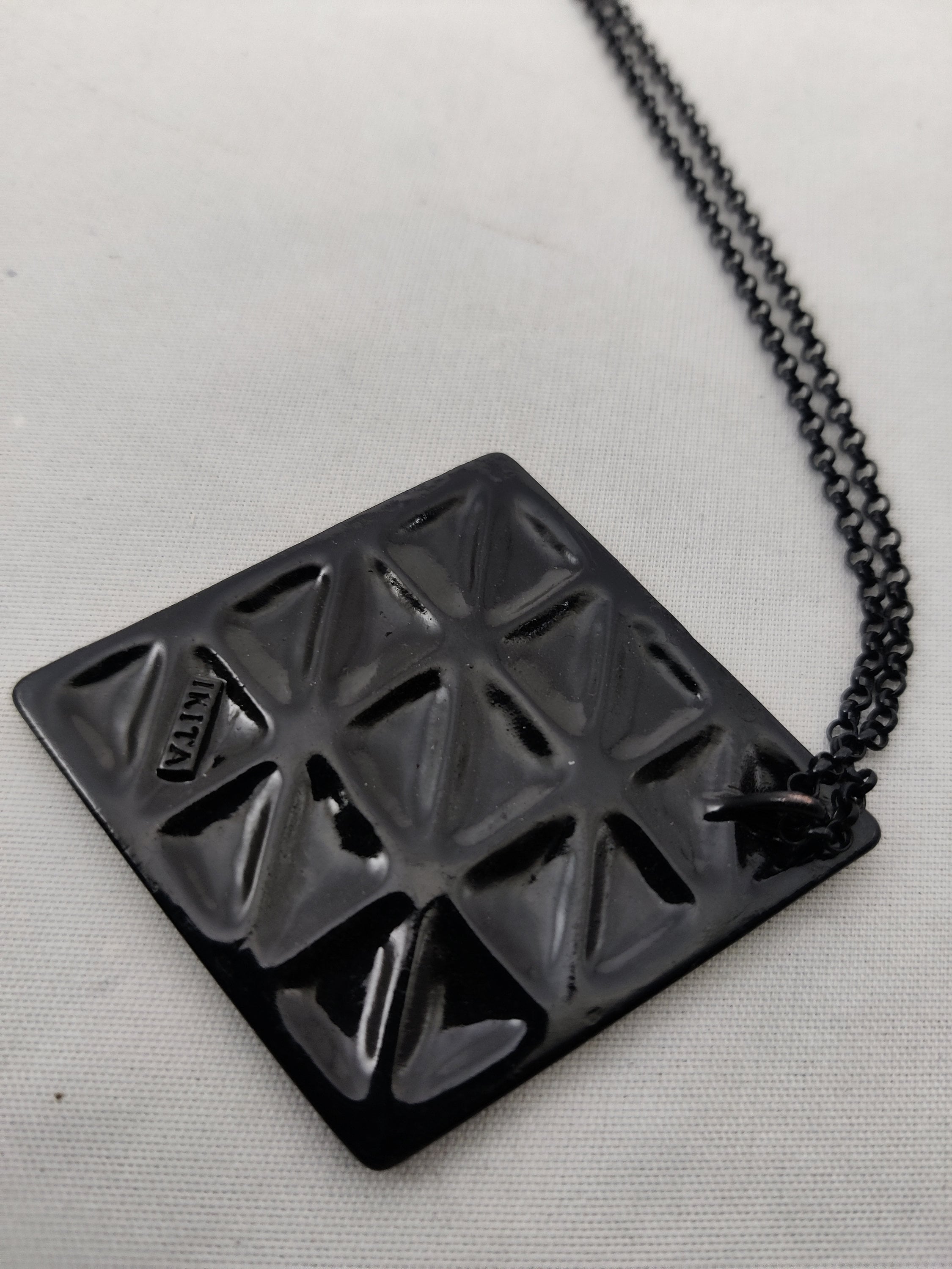 Collier Vintage IKITA - Métal Doré - Occasion - Bijou Rétro