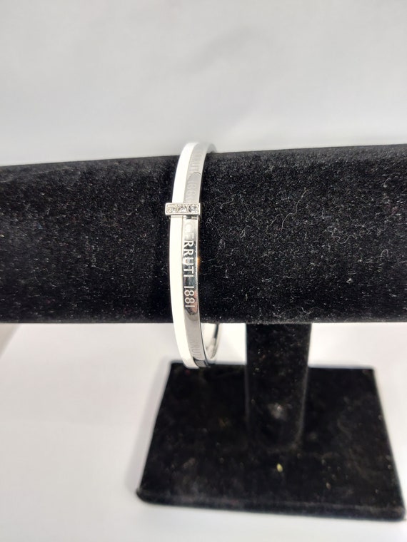 ホワイトセラミック バングル ストーン付き