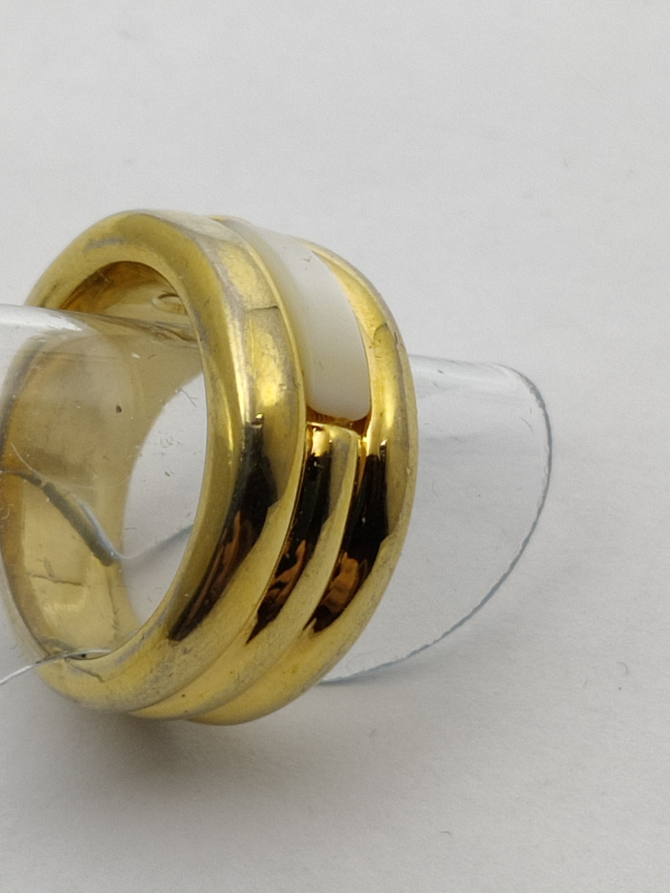 指輪・リング Lanvin Golden Brass Rhinestone Melodie Ring Lanvin Gold & Off-White Mélodie Candy Ring from $161.00 - on