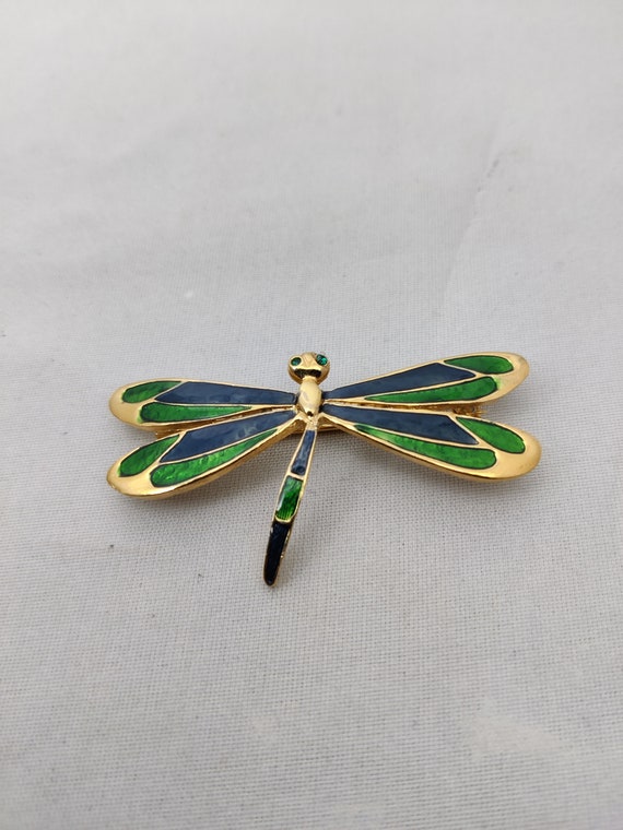 Broche Vintage Insecte En Plastique Marron – Bijou Rétro Et Original