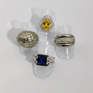 Bague Fantaisie Vintage Taille 60 - Accessoire Rétro pour Collectionneurs - Montres & Bijoux Bague Fantaisie Vintage Taille 60 - Accessoire Rétro pour Collectionneurs - Montres & Bijoux