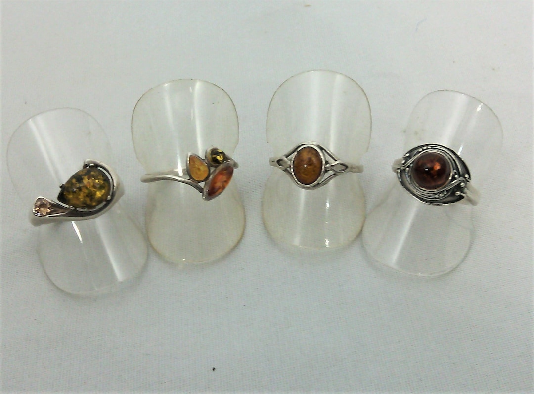 ヴィンテージの琥珀のカボションと純銀のリング - Etsy 日本