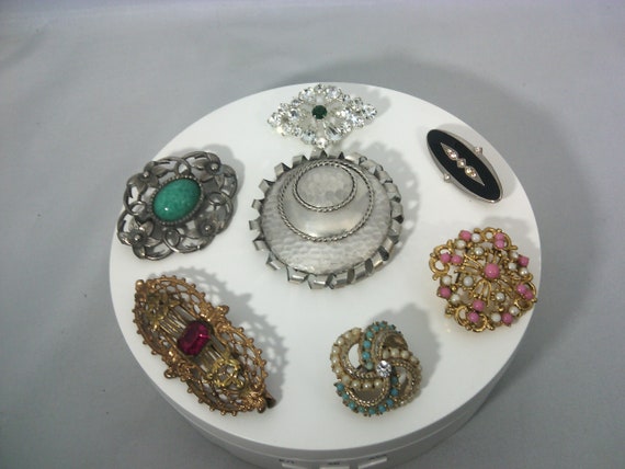 Vintage 14k Old Mine Cut Diamond & Seed Pearl Wreath Style Brooch