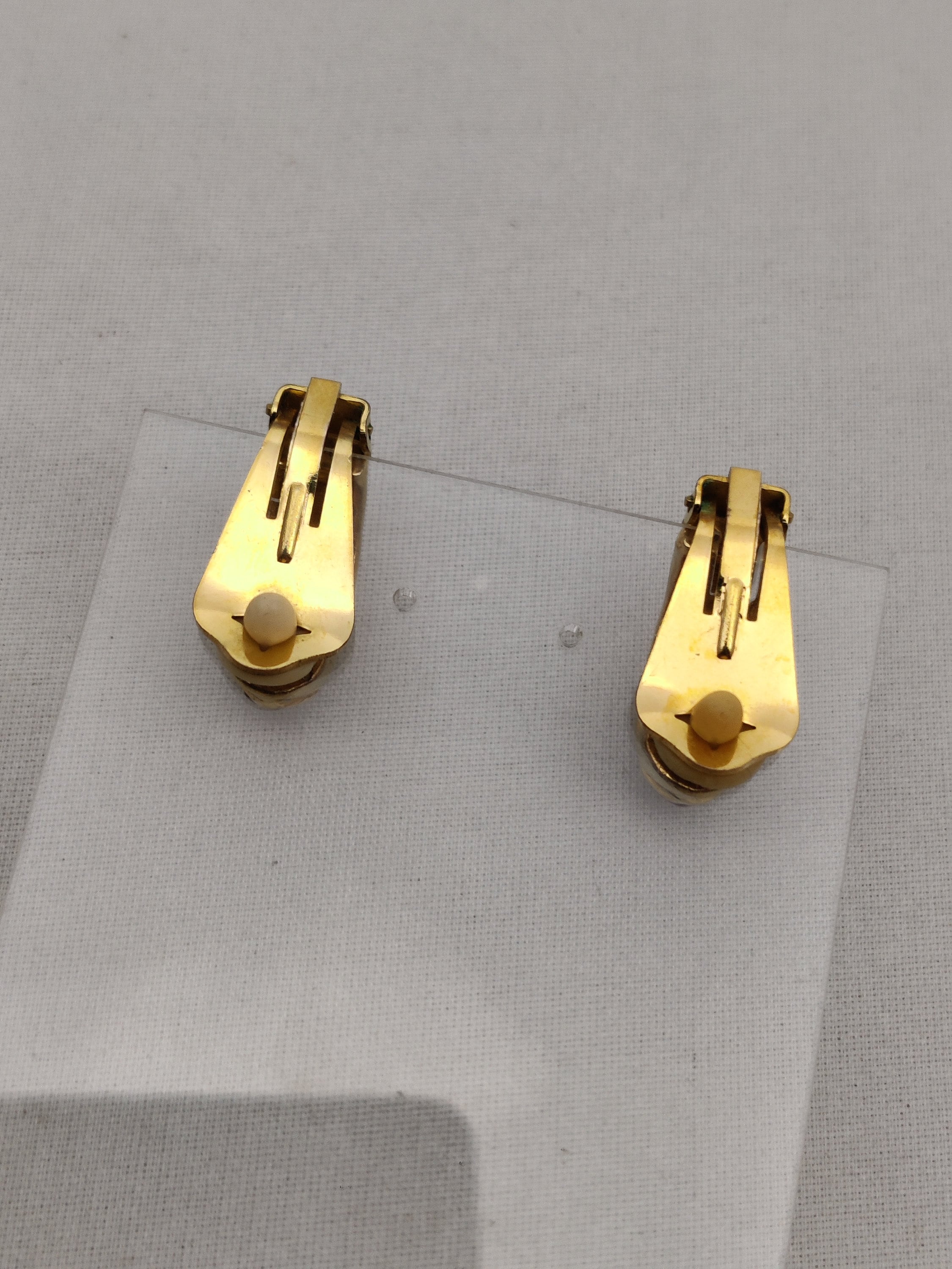 Boucles D'oreilles Clips Signées MICRIS – Modèle Occasion, élégant Et Affirmé