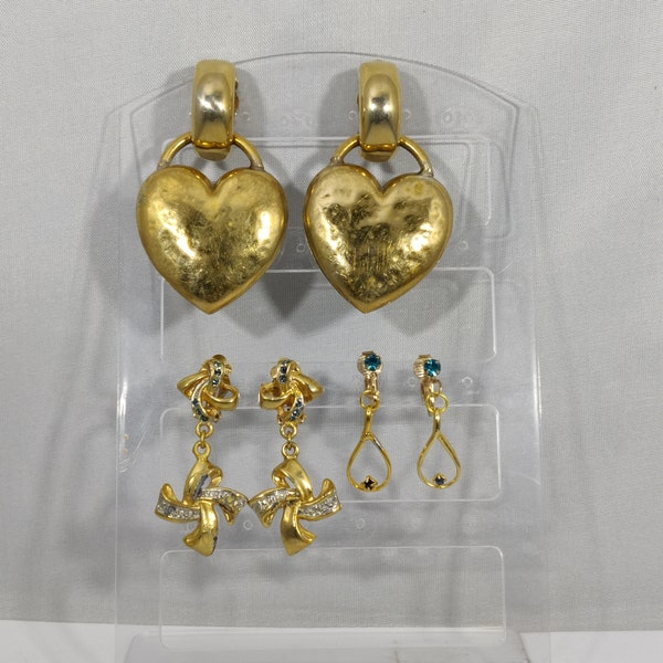vintage dangling clip earrings in gold metal