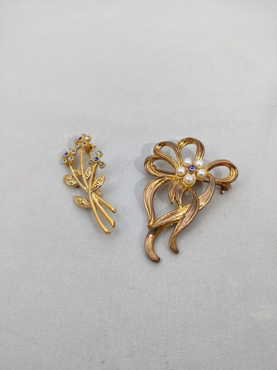 Broche Fantaisie Vintage En Métal Doré Avec Perle Movitex - Ancienne, Occasion
