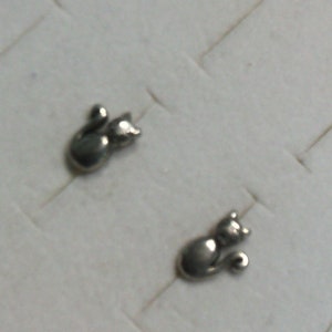 Boucles d'oreilles vintage puces animaux en argent massif chats