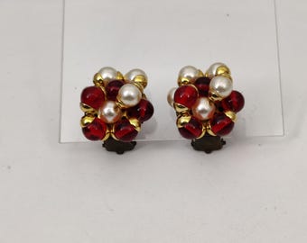 Boucles D'oreilles à Clips Vintage Velours Rouge Et Doré - Ancien Stock, Neuf Sans Emballage