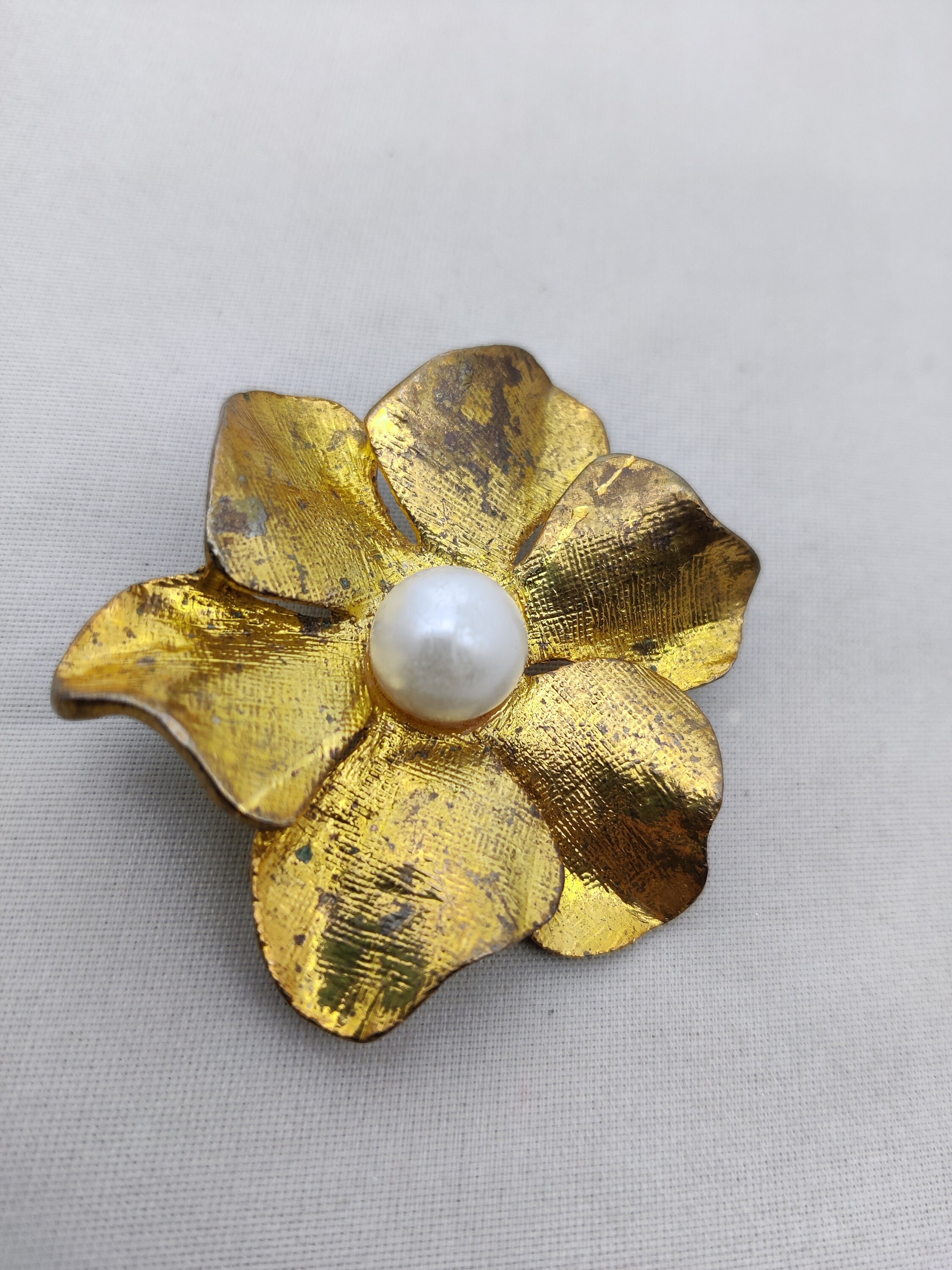 Broche Vintage Movitex – Métal Doré Avec Perles, Occasion, Style Rétro