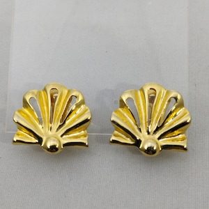 signed ROCHAS PARIS vintage clip earrings in gold metal