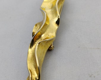 Broche Ruban Noué En Métal Doré Brossé Signé G.R. (Georges Rech) - Occasion