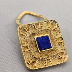 signed LOUIS FERAUD BIJOUX vintage scarf clip in gold metal