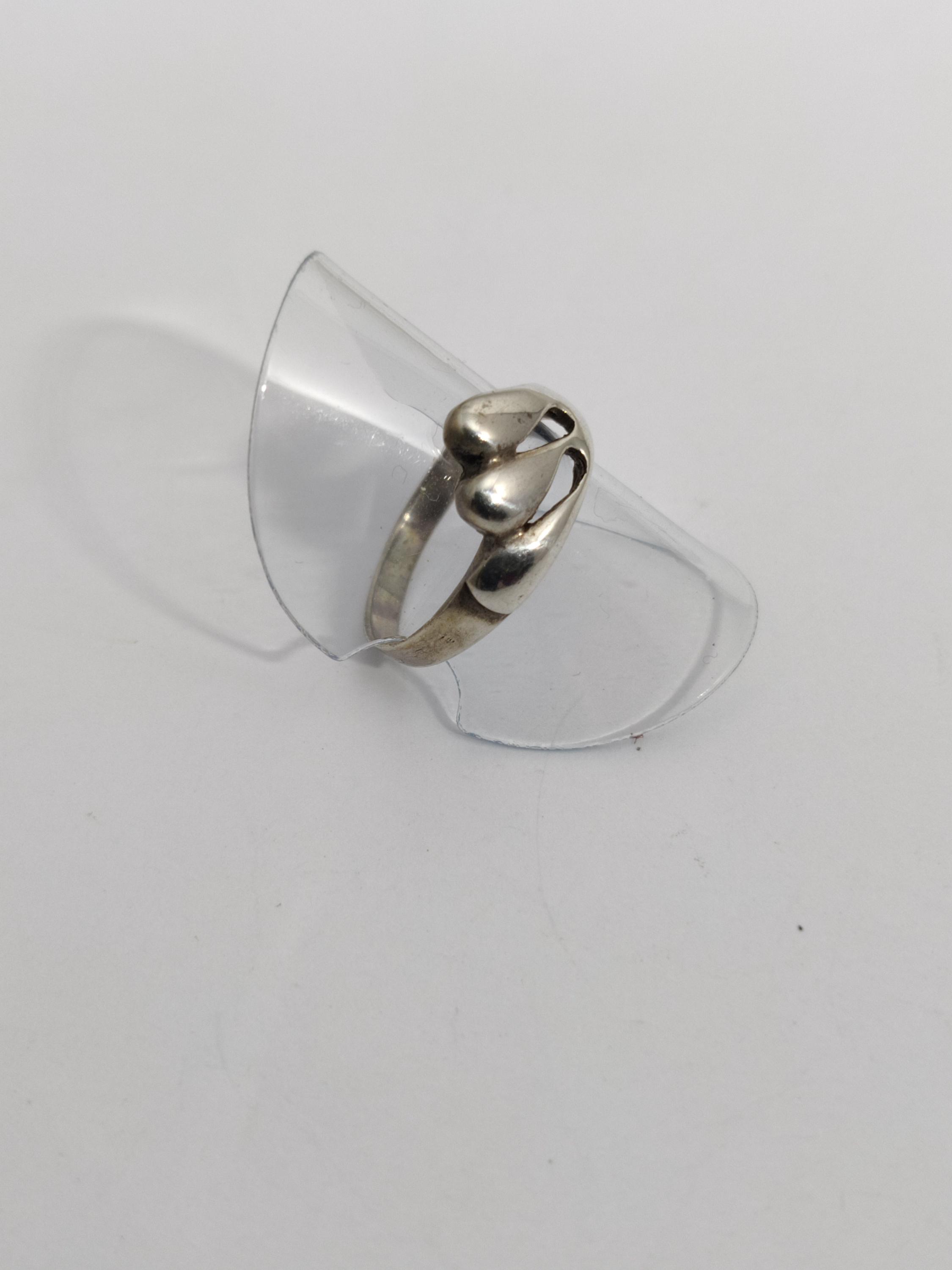 Bague en liège réglable avec perle de Tagua - Le site de l'ivoire végétal
