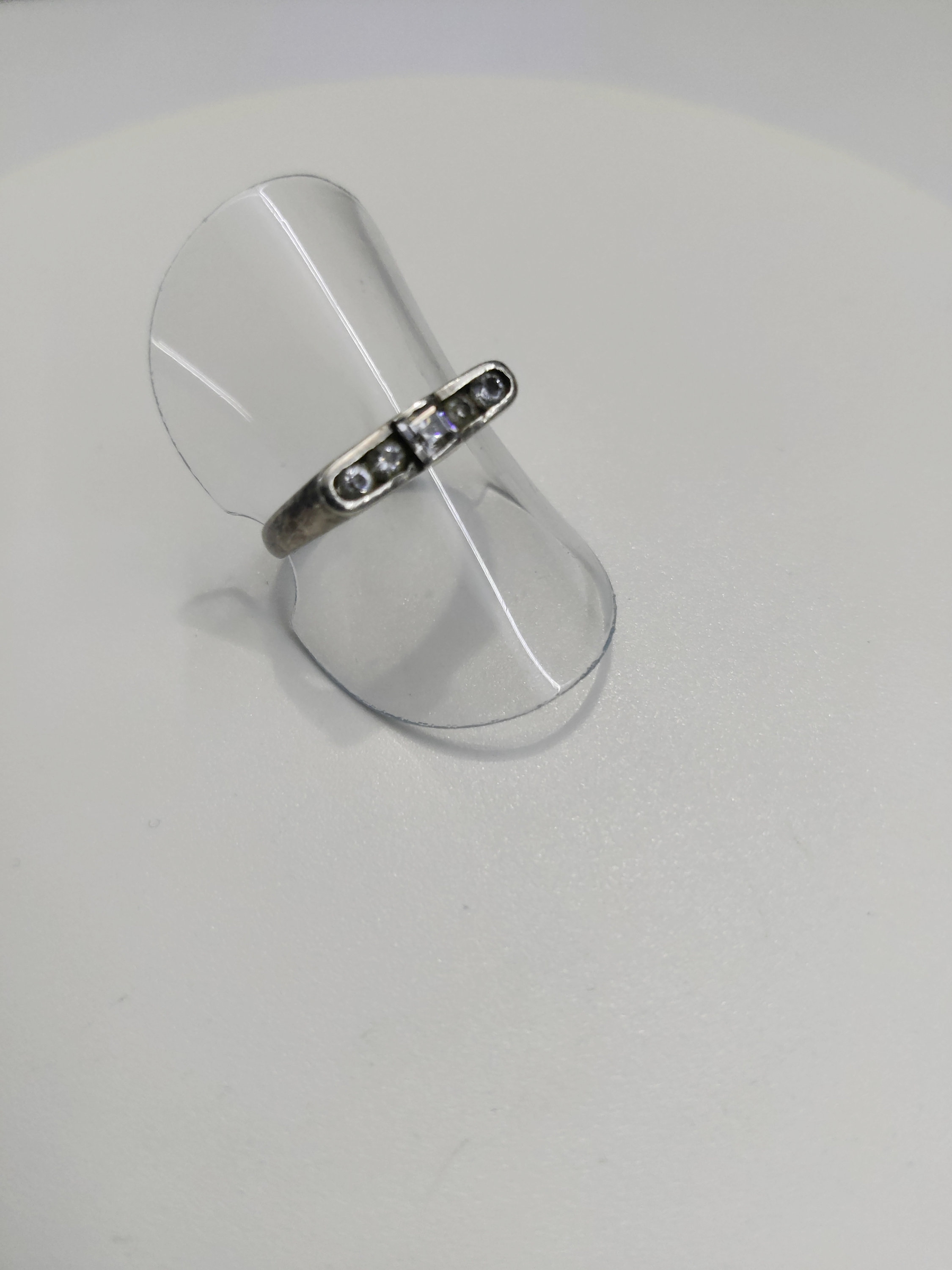 Bague En Argent Massif Avec Quatre Zirconiums - Taille 56/57, Occasion