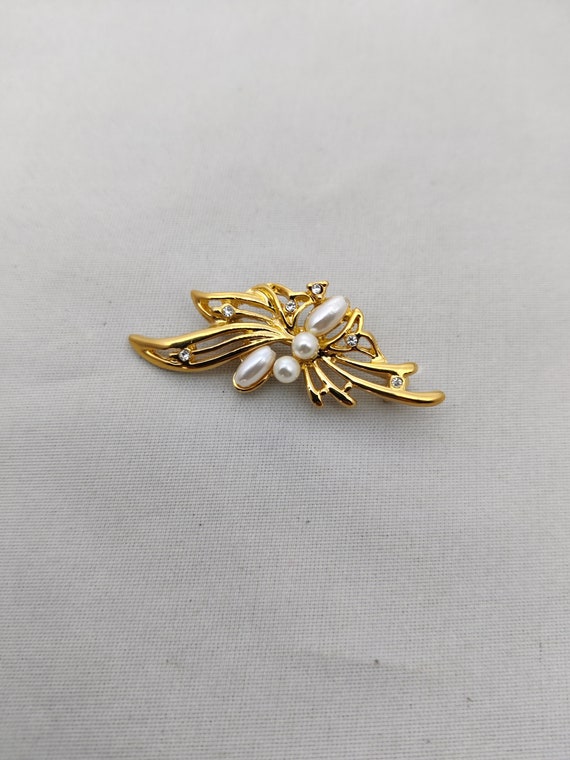 BROCHE ANCIENNE EN métal doré feuilles EUR 7,90 - FR