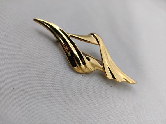 Vintage 1980s gold metal brooches - image 3