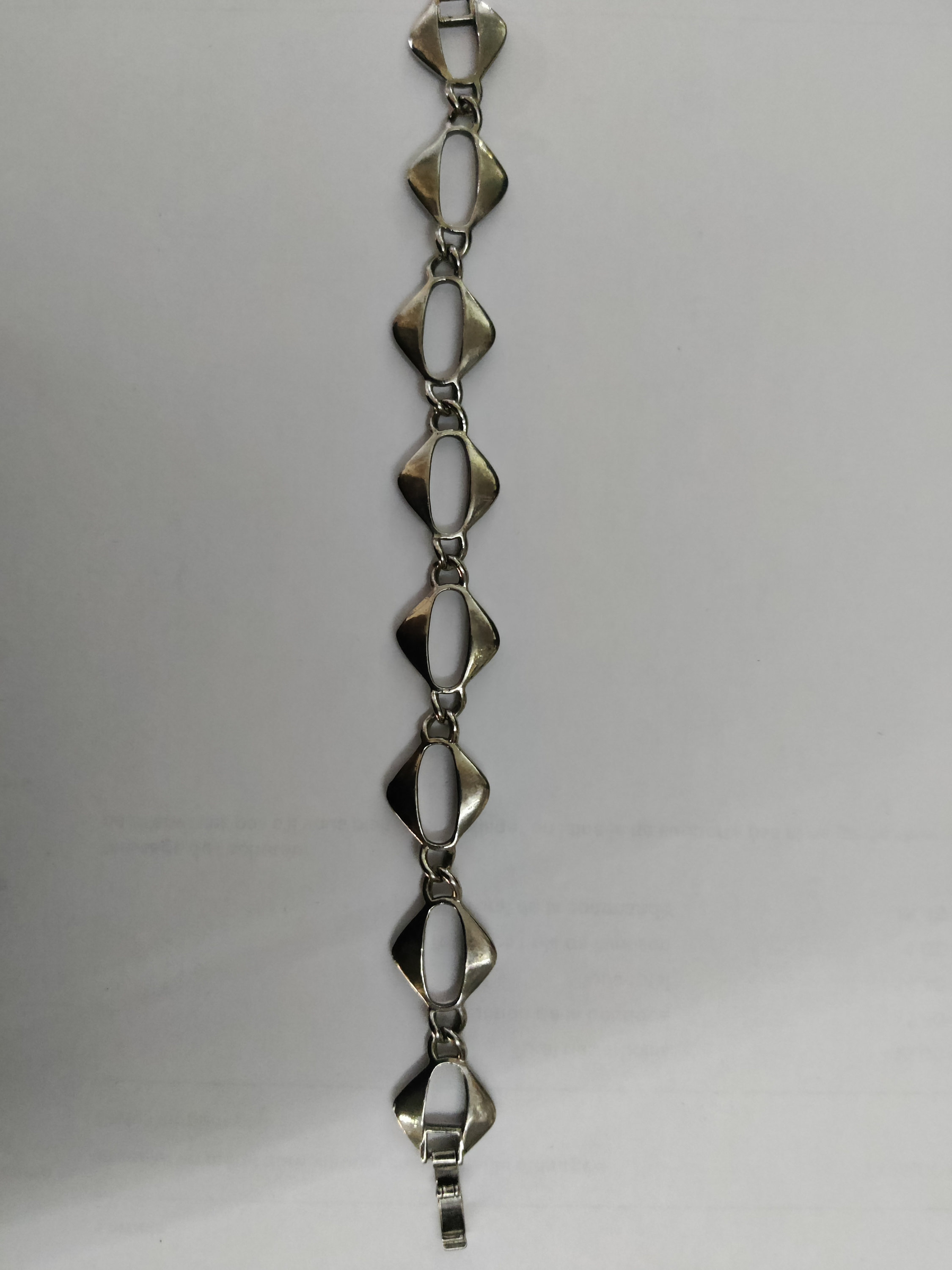Bracelet fantaisie cadenas vintage en métal argenté | UK