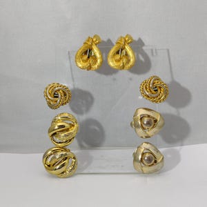Vintage-Ohrclips aus goldfarbenem Metall