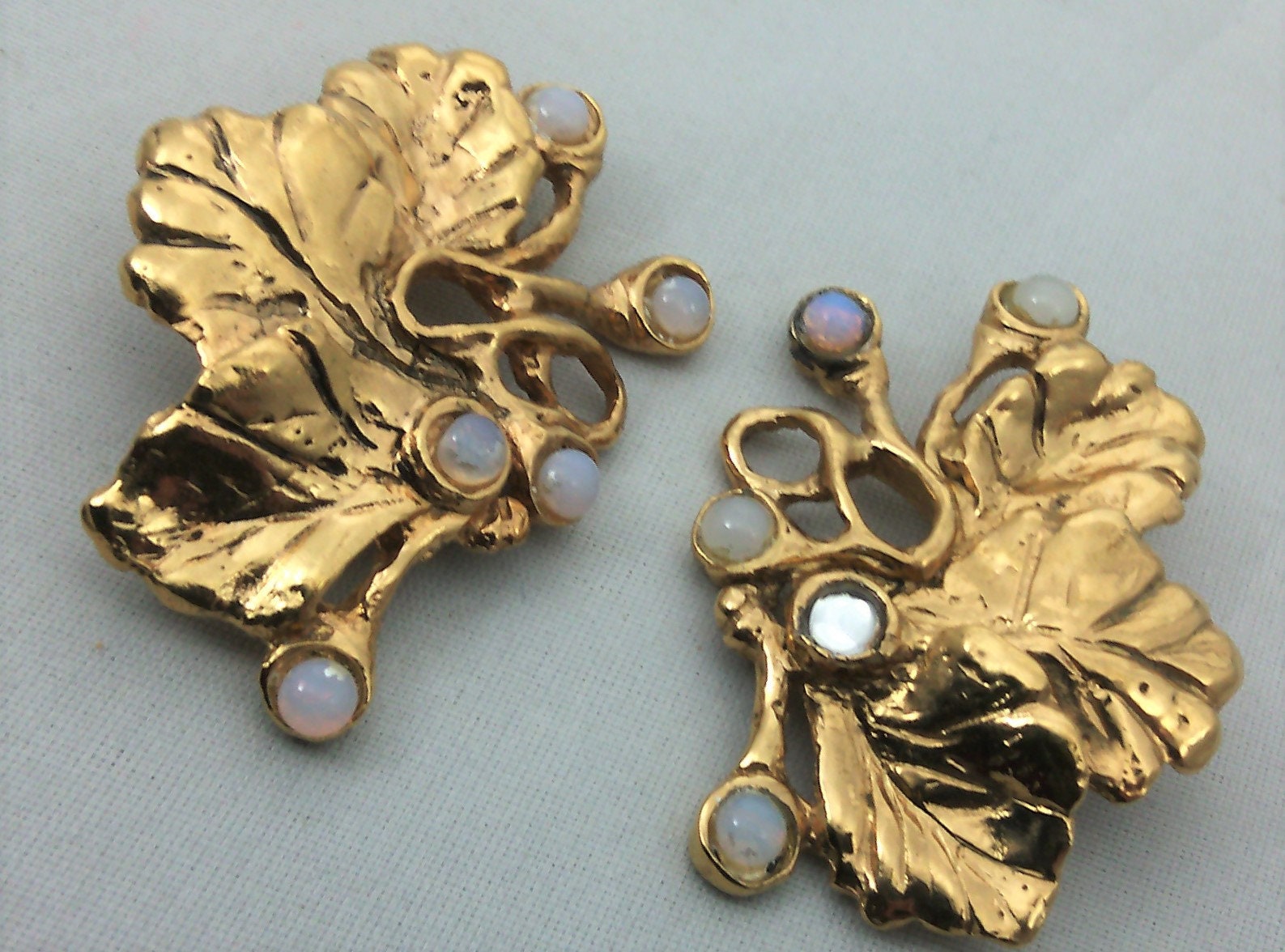 Boucles D'oreille Clips Vintage Métal Doré Style Arabesques/Louis XV - Fantaisie, Occasion