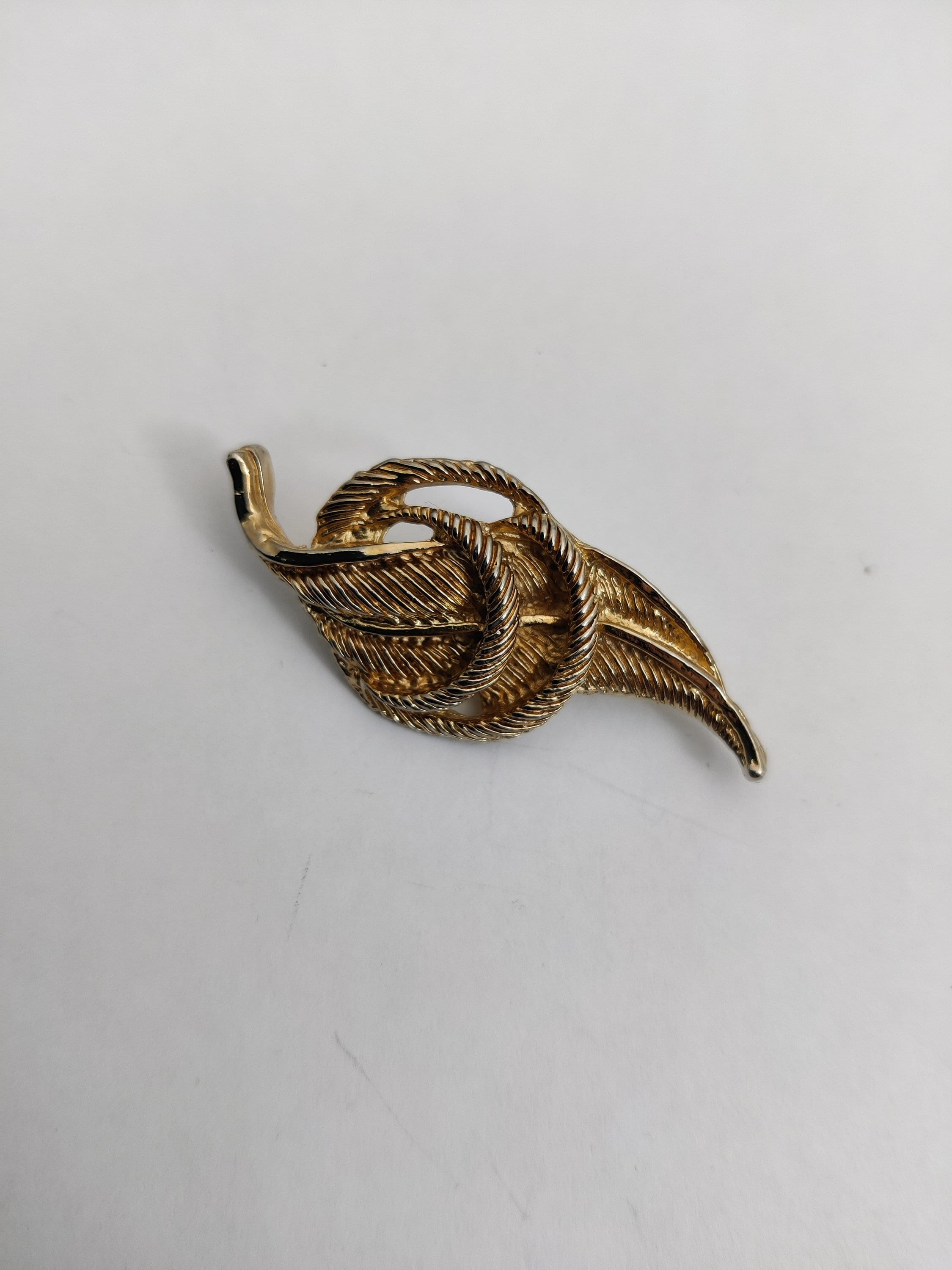 Broche ancienne 1950 métal doré (Gebraucht) in Thônex für CHF 6 – mit